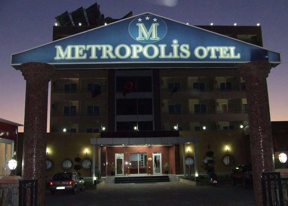 Metropolis Hotell Torbalı Exteriör bild