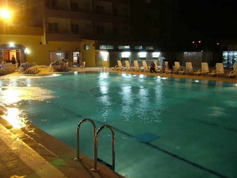 Metropolis Hotell Torbalı Exteriör bild